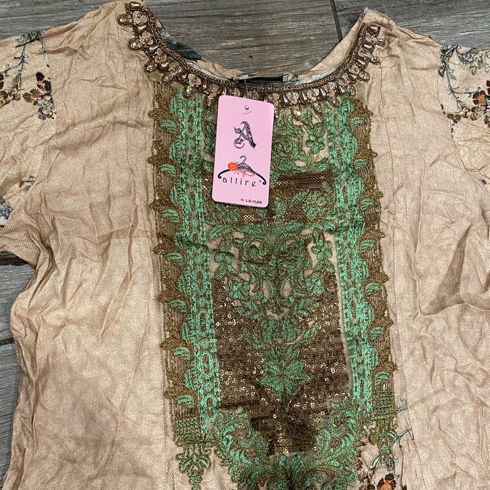 Pakistani dresses - Picture 3 of 8